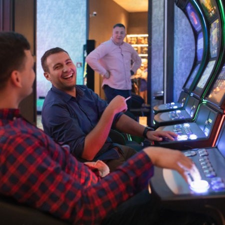 Emerging Trends in Online Slot Games: Exploring Innovations and Player Preferences